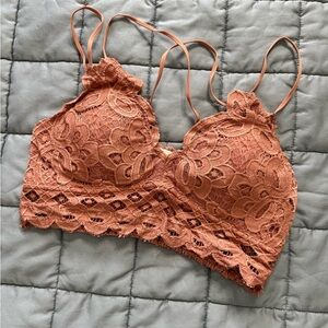 NWOT Women’s Lace Bralette in Rust - M
